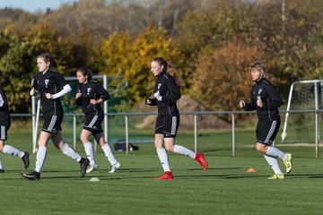 Bild 22 - Frauen TSV Vineta Audorg - SV Friesia 03 Riesum Lindholm : Ergebnis: 2:4